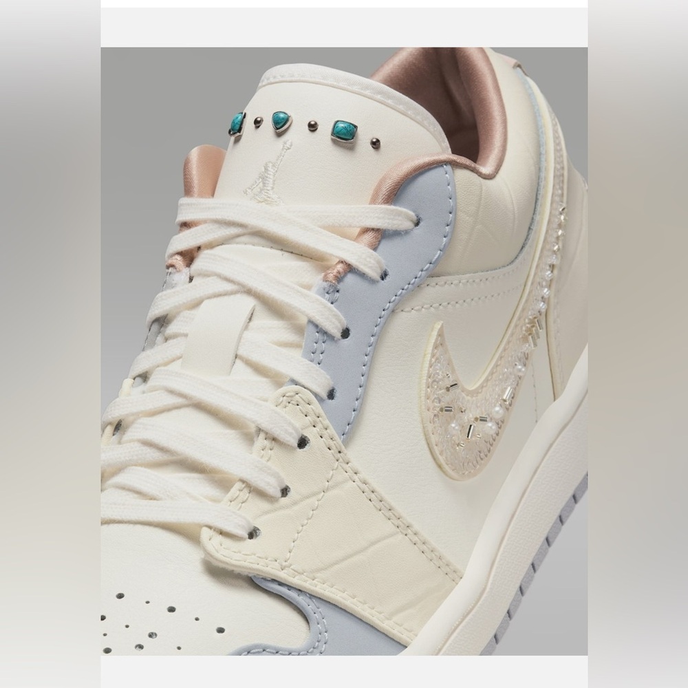 Air Jordan 1 low sail soft pearl women’s sneakers
